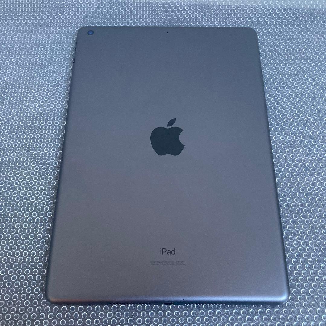 3023【早い者勝ち】iPad7 第7世代 32GB WIFIモデル☆