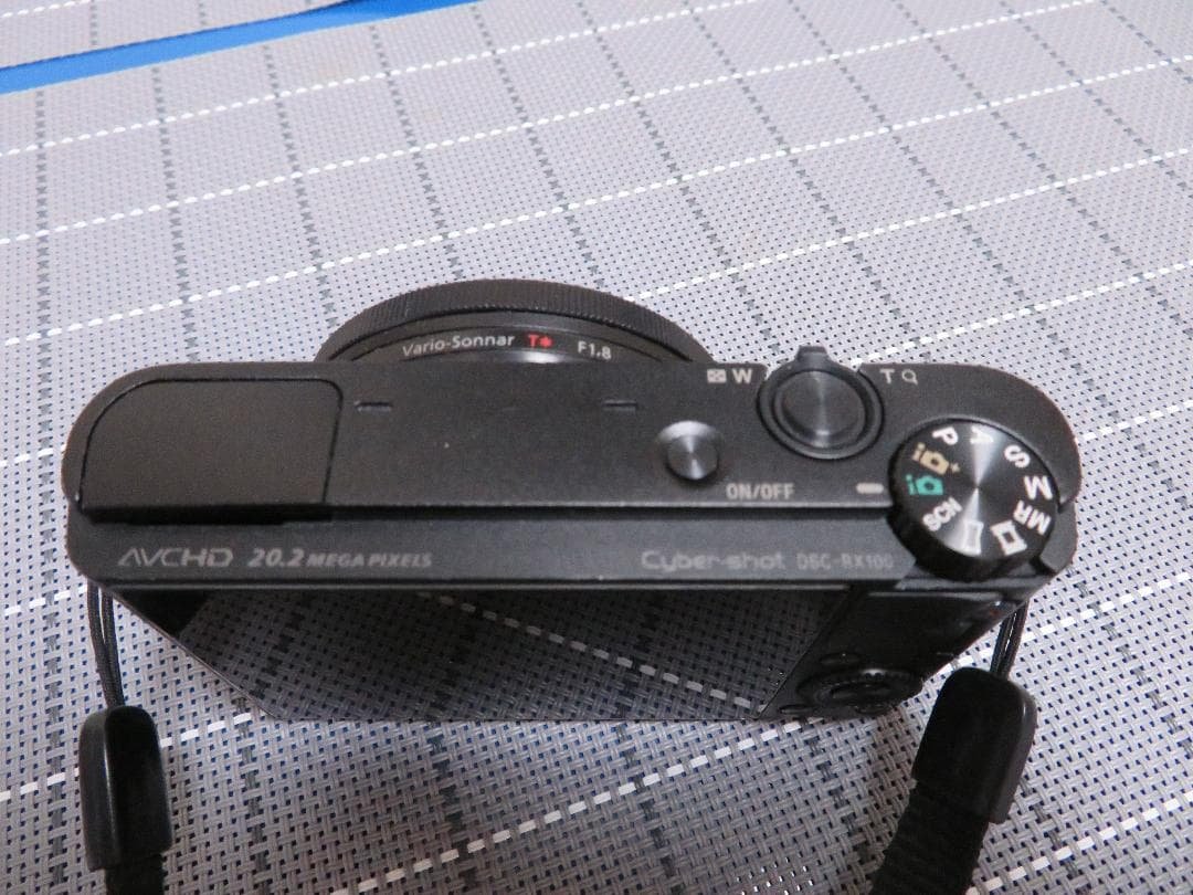 【超美品】SONY　DSC-RX100初代
