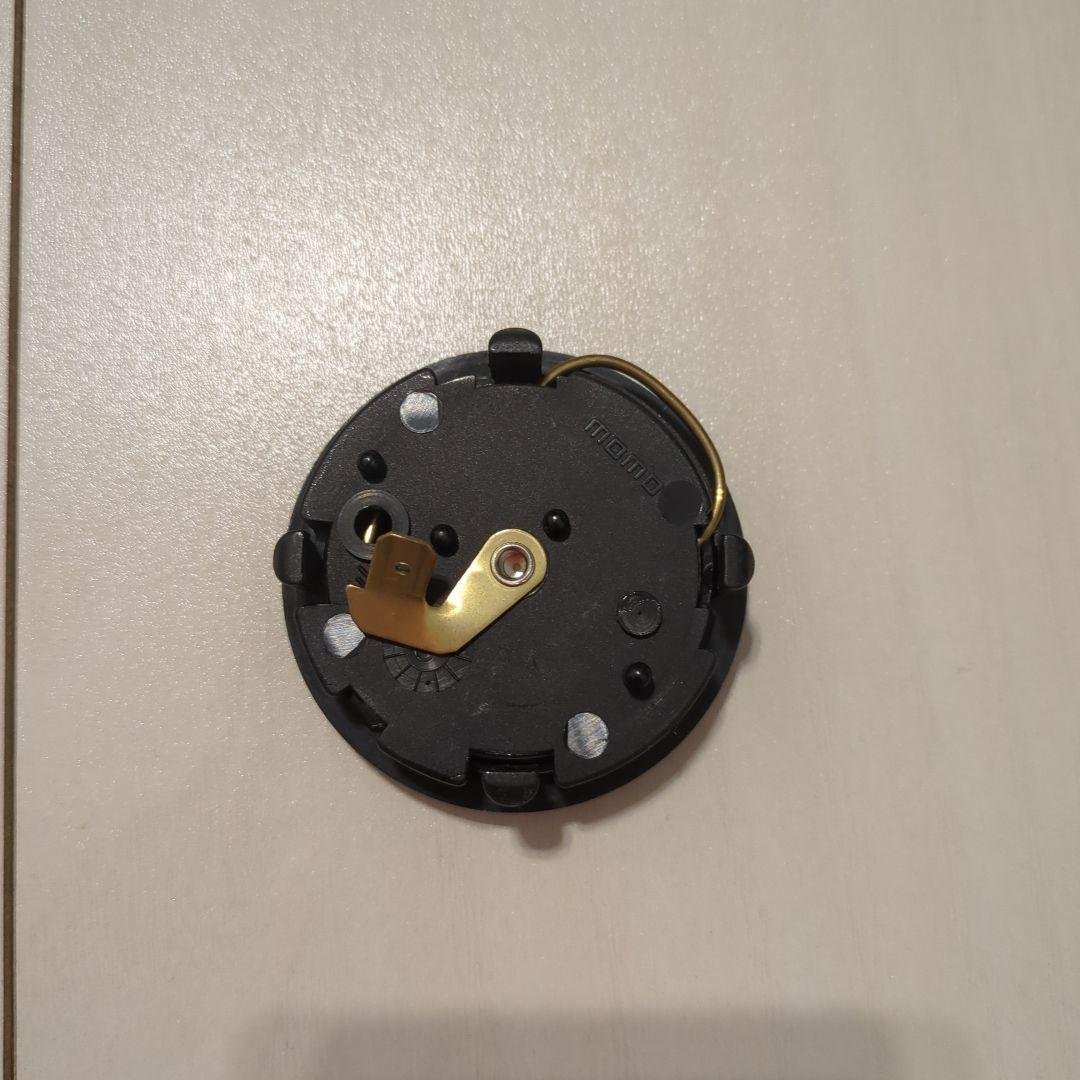 MOMO TYPE R35 ステアリングホイール