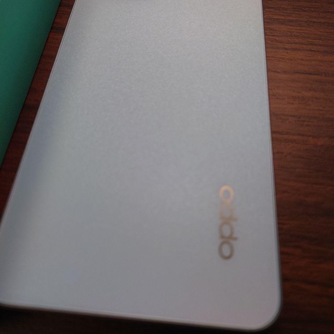 OPPO Reno7A　ブルー