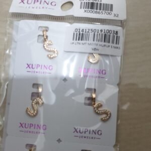 Liontin MT Motif Huruf